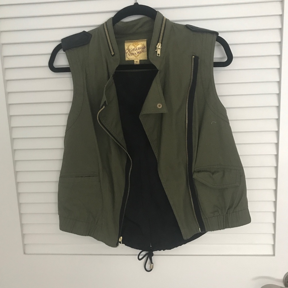 Army green vest jacket