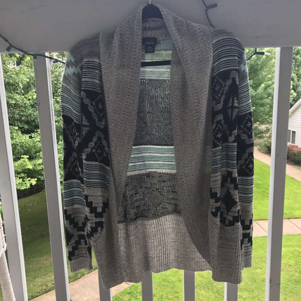 NWOT! Rue 21 tribal print cardigan