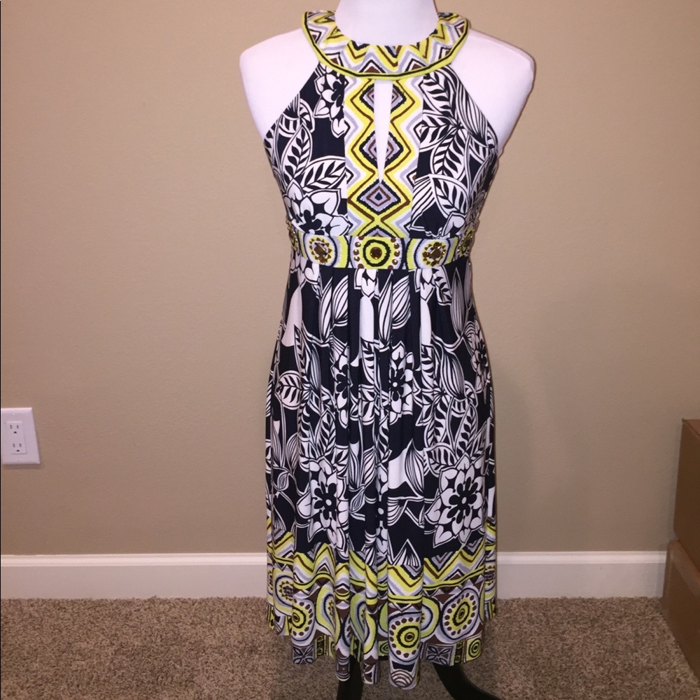 Floral sleeveless dress