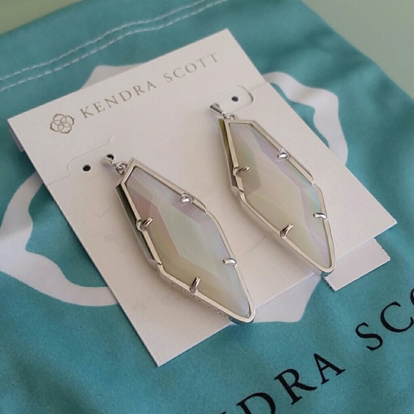 Kendra Scott Jewelry - Kendra Scott Silver Drop Earrings in White Agate