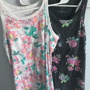SO GIRLS GREY AND WHITE FLORAL CAMI TANK TOPS
