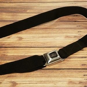 Ford Seatbelt Belt black FINAL markdown