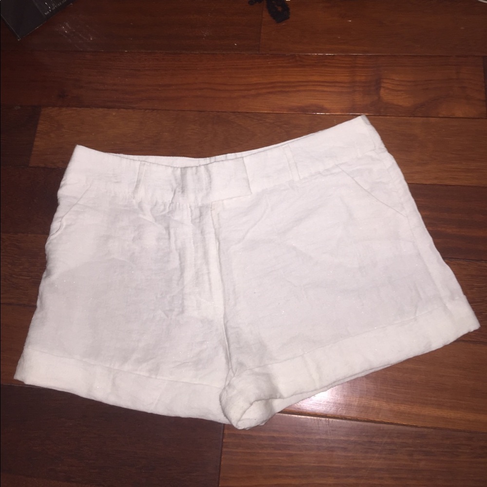 Aqua White Shorts Sz M