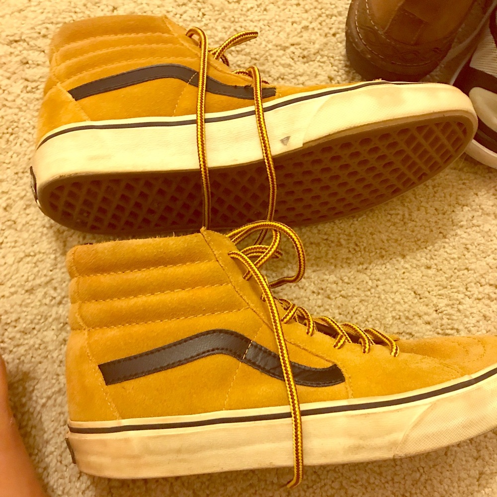 Women's vans (timberland style)