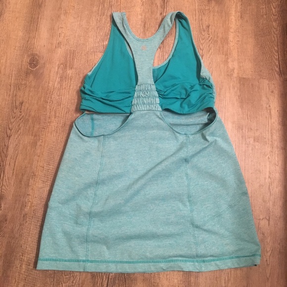Lululemon Tank- Size 8- SOLD - Picture 3 of 4