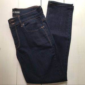 Mia Mid Rise Cropped Legging Jean