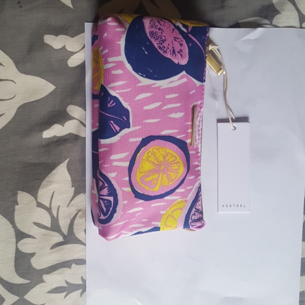 Small cosmetic bag