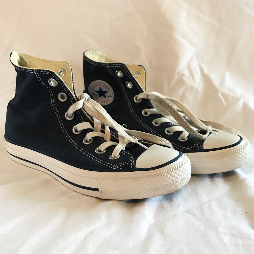 Converse Chuck Taylor All Star High Top in Navy