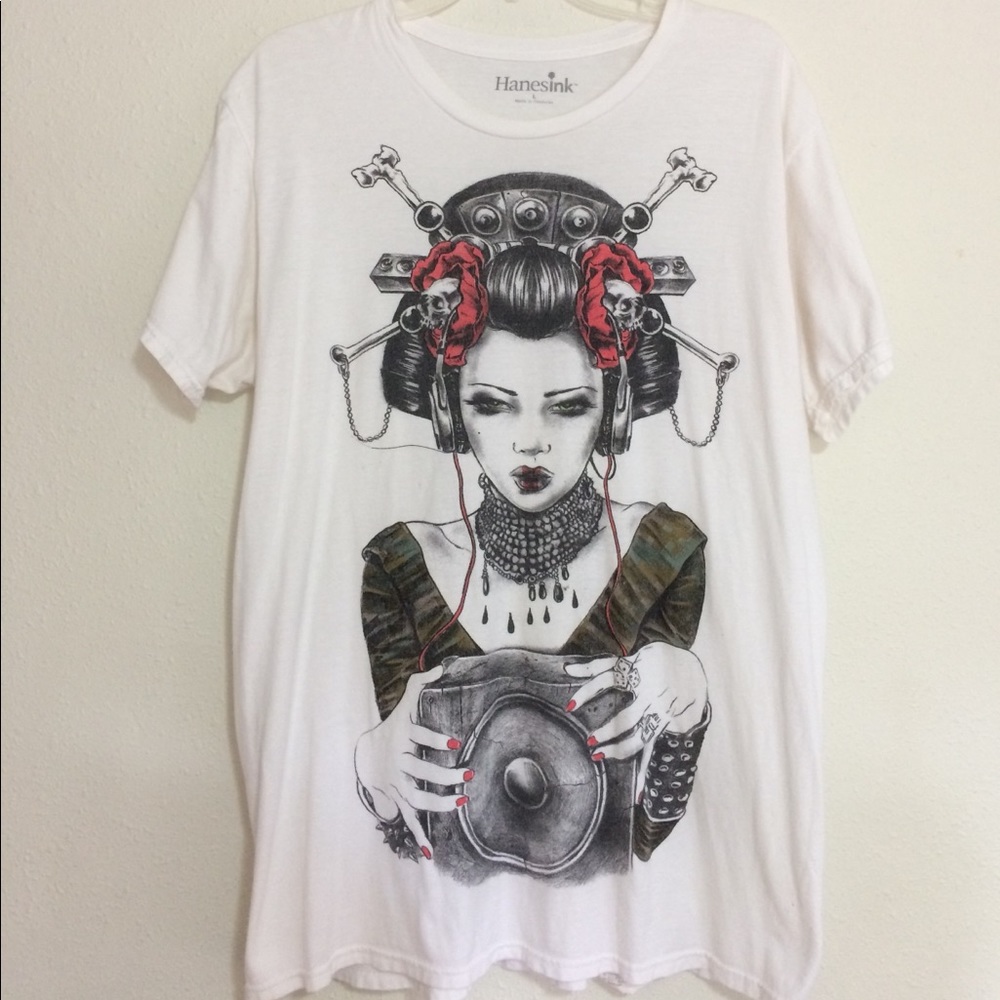 Hanesink graphic white t