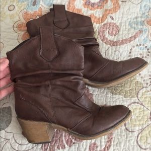 Brown boots