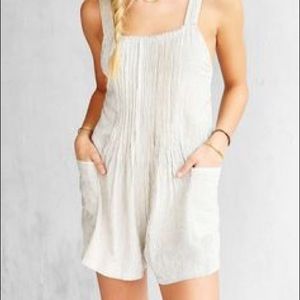 Urban Outfitters Kimchi Blue "White Oak" Romper