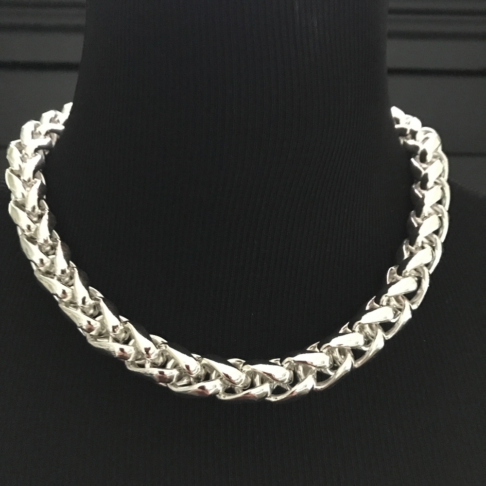 Silver choker necklace