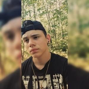 Meet your Posher, Brandon