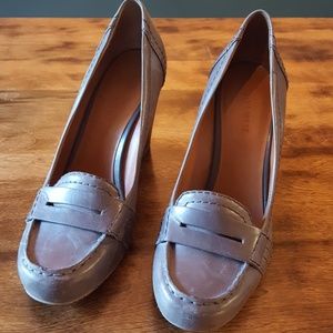 💥💥Nine West Grey Penny Loafers w Wedge