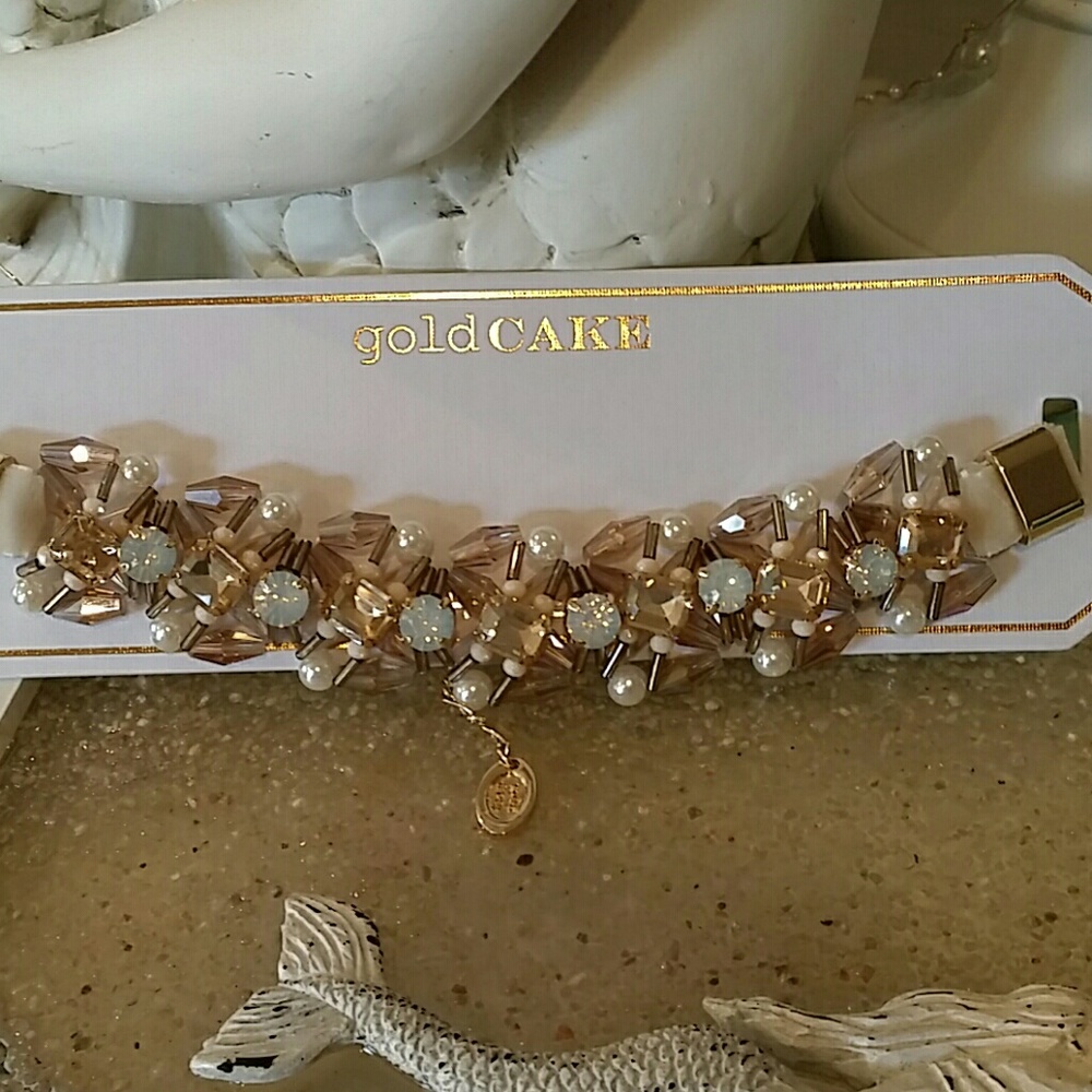 Goldcake Chocker New