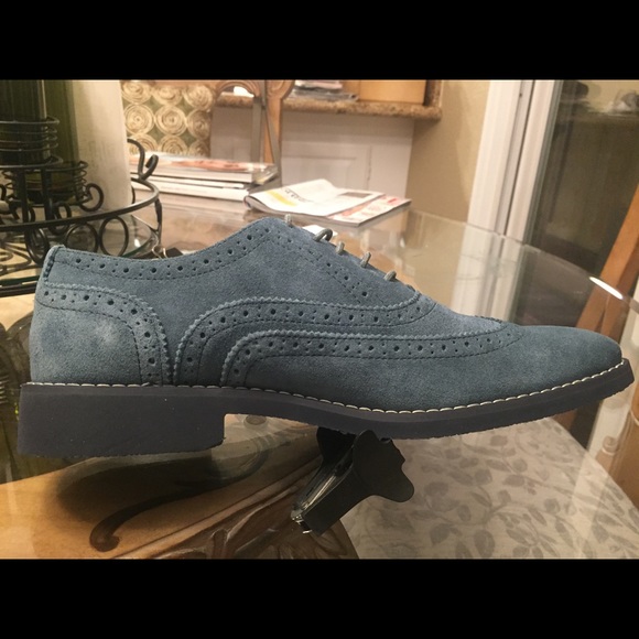 Joseph Abboud Men\'s 9.5 Blue Suede Oxford Wing Tips