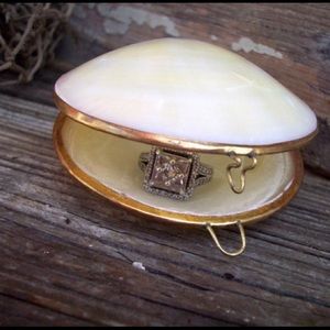 Seashell Jewelry Box - Wedding - Bridal Gifts