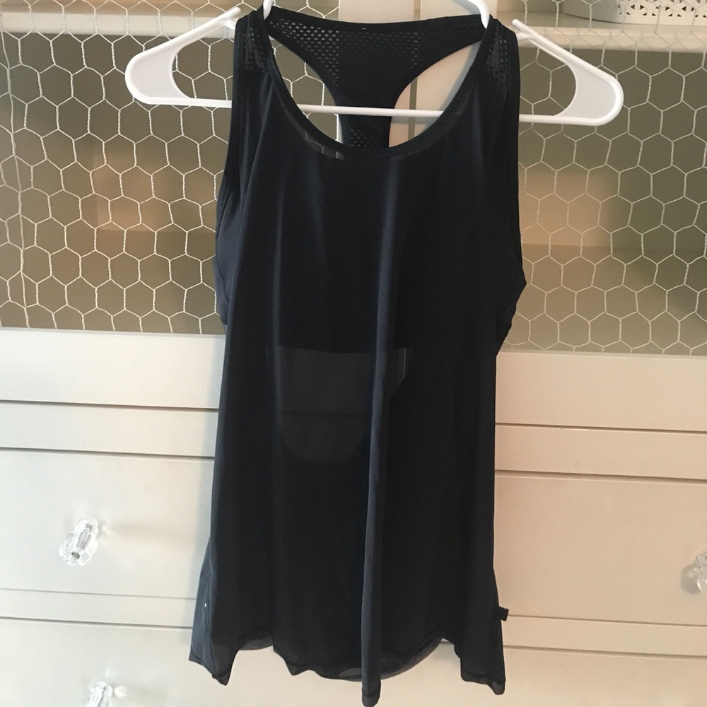 black padded lulelemon built in bra tank