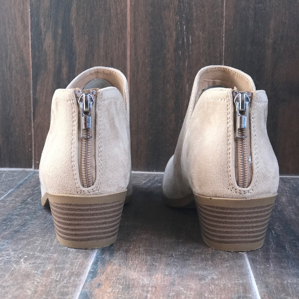 NIB Cream Distressed Textile V Split Ankle Booties - Picture 6 of 6