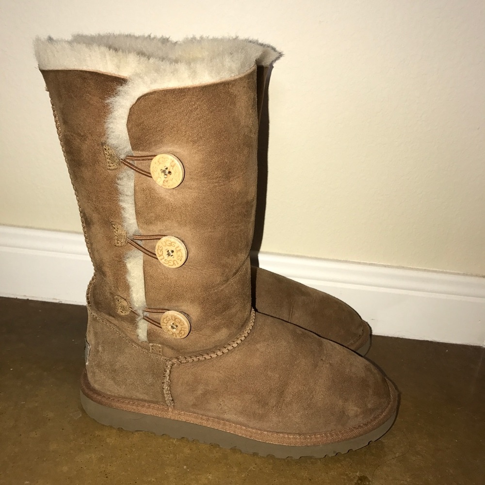 Bailey Button Triplet Uggs