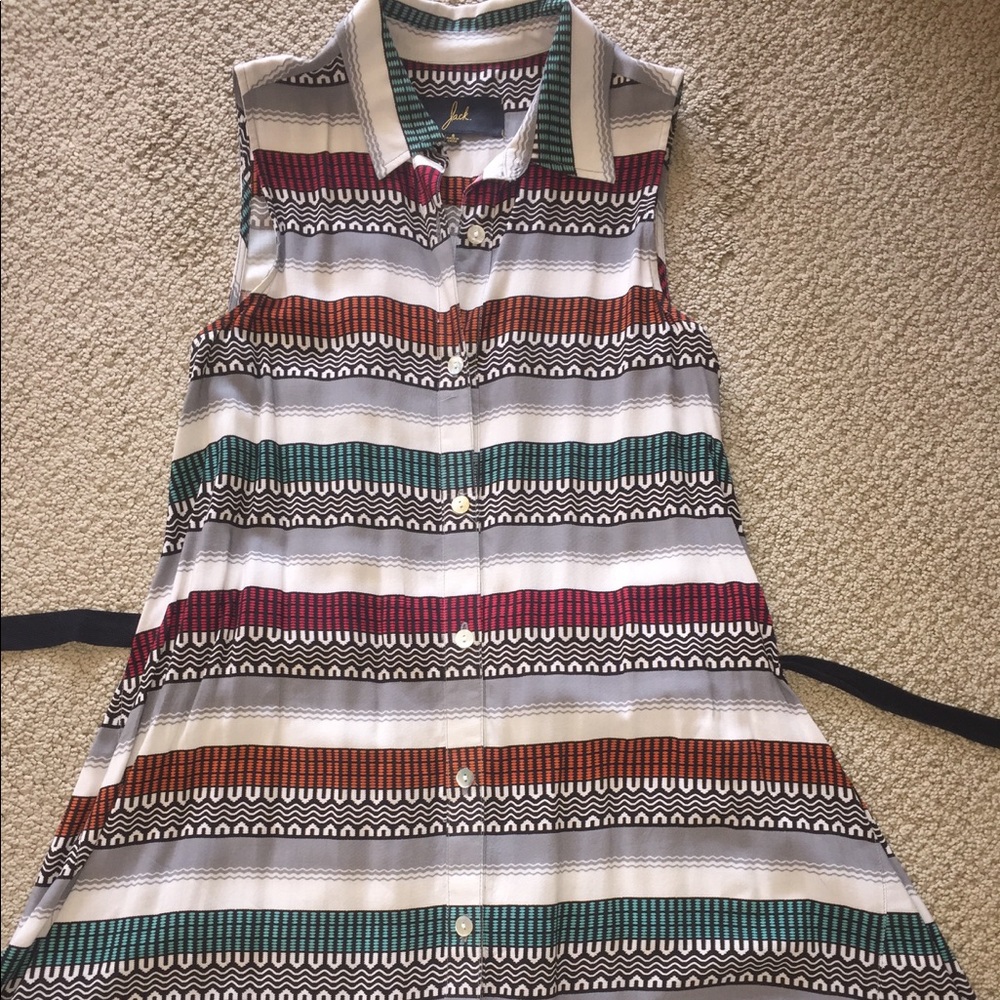 Patterned Button Up Collared Dress - Picture 2 of 4