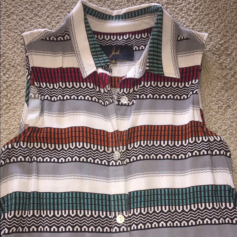 Patterned Button Up Collared Dress - Picture 3 of 4