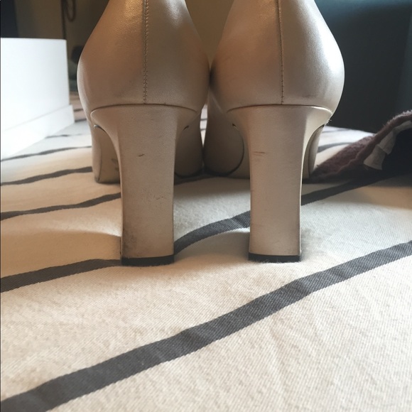 Nine West - Picture 4 of 6