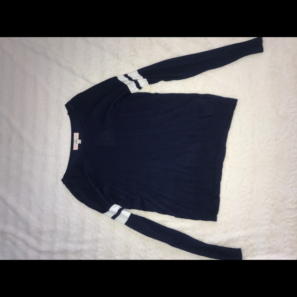Long sleeve sweater