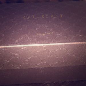 Gucci Kid Scamoscisto Nero size 39 pumps