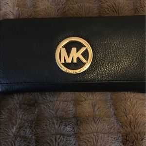 Black leather and Gold Micheal Kors Wallet