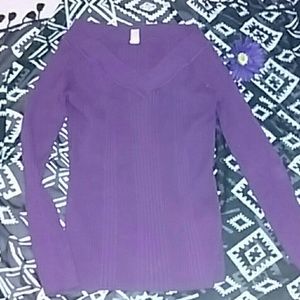 Junior Sweater size 15/17