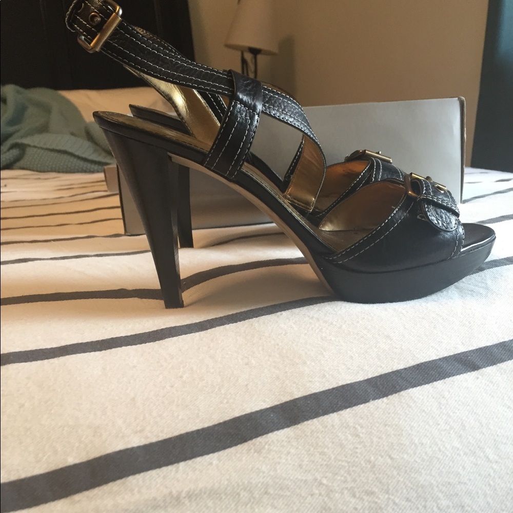 Marc Fisher strapped sandals