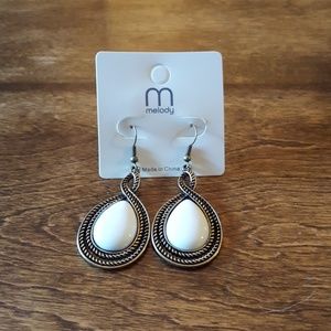 FREE W $15 Purchase White Statement Earrings