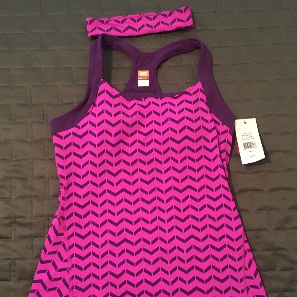 Gorgeous Lucy Yoga Top with matching headband!