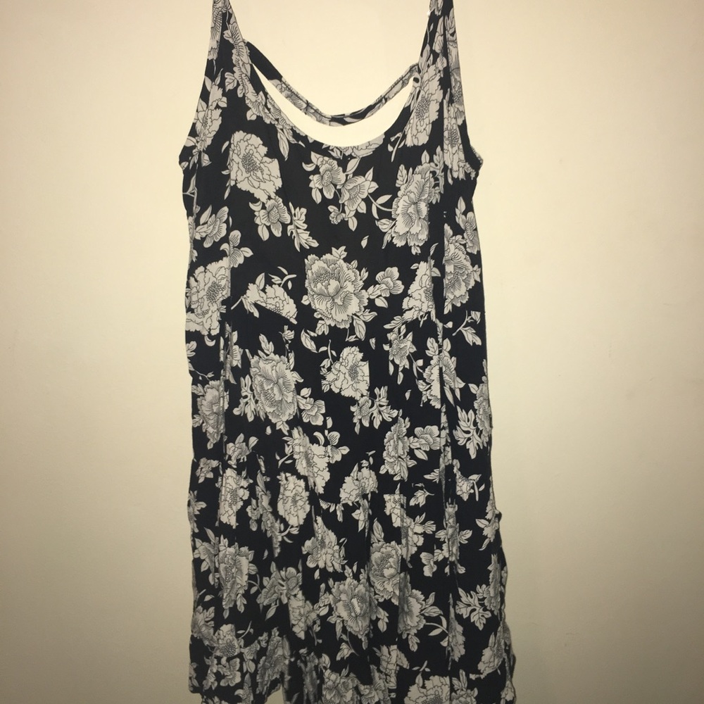 Brandy Melville dress
