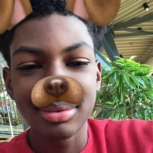 Meet your Posher, Julian