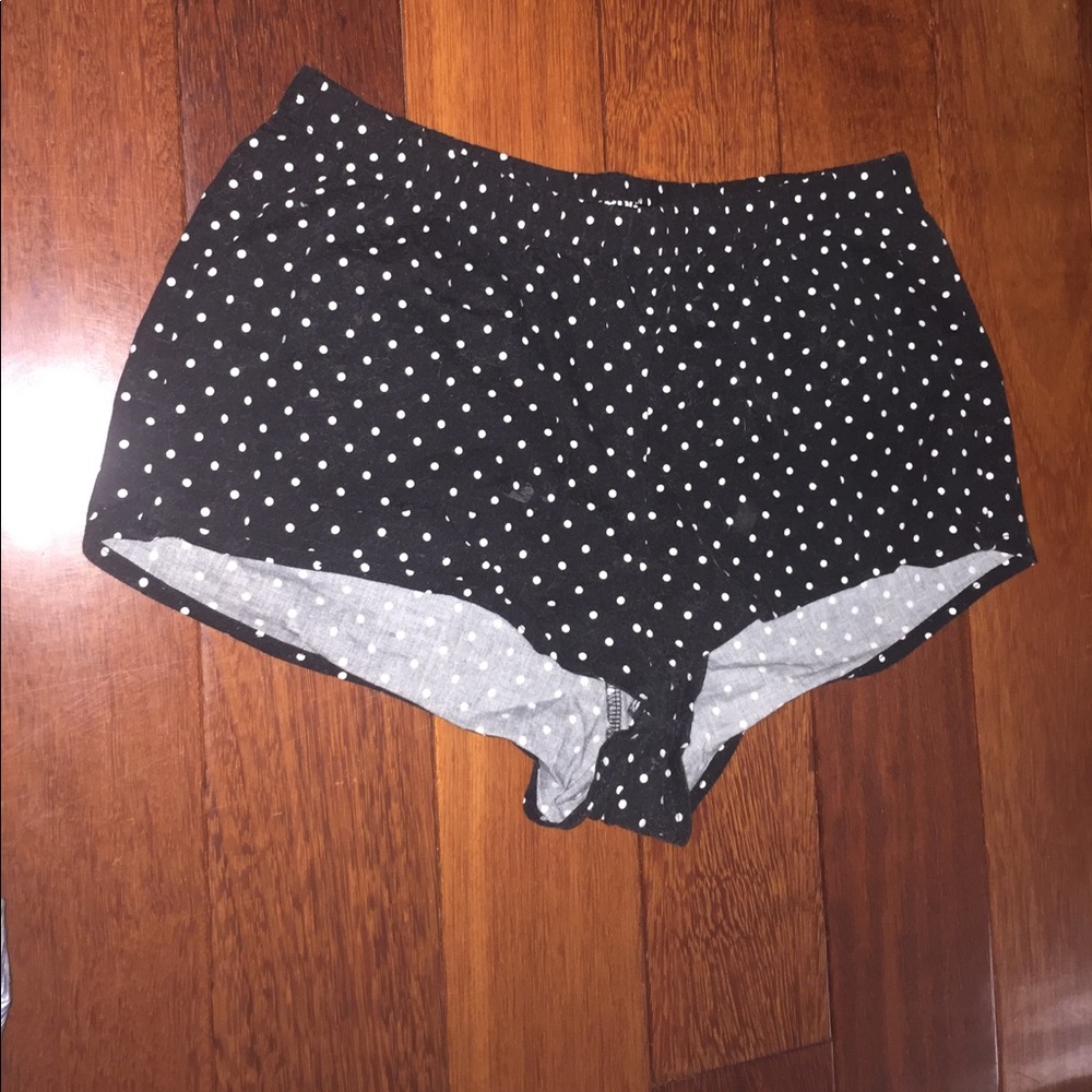 Black and white polka dot short shorts Sz S