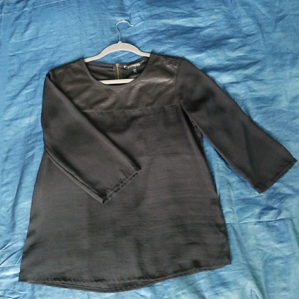 Black/snakeskin blouse