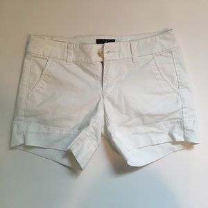 White midi stretch shorts