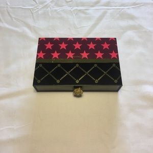 MAC nutcracker sweet nude lipstick kit