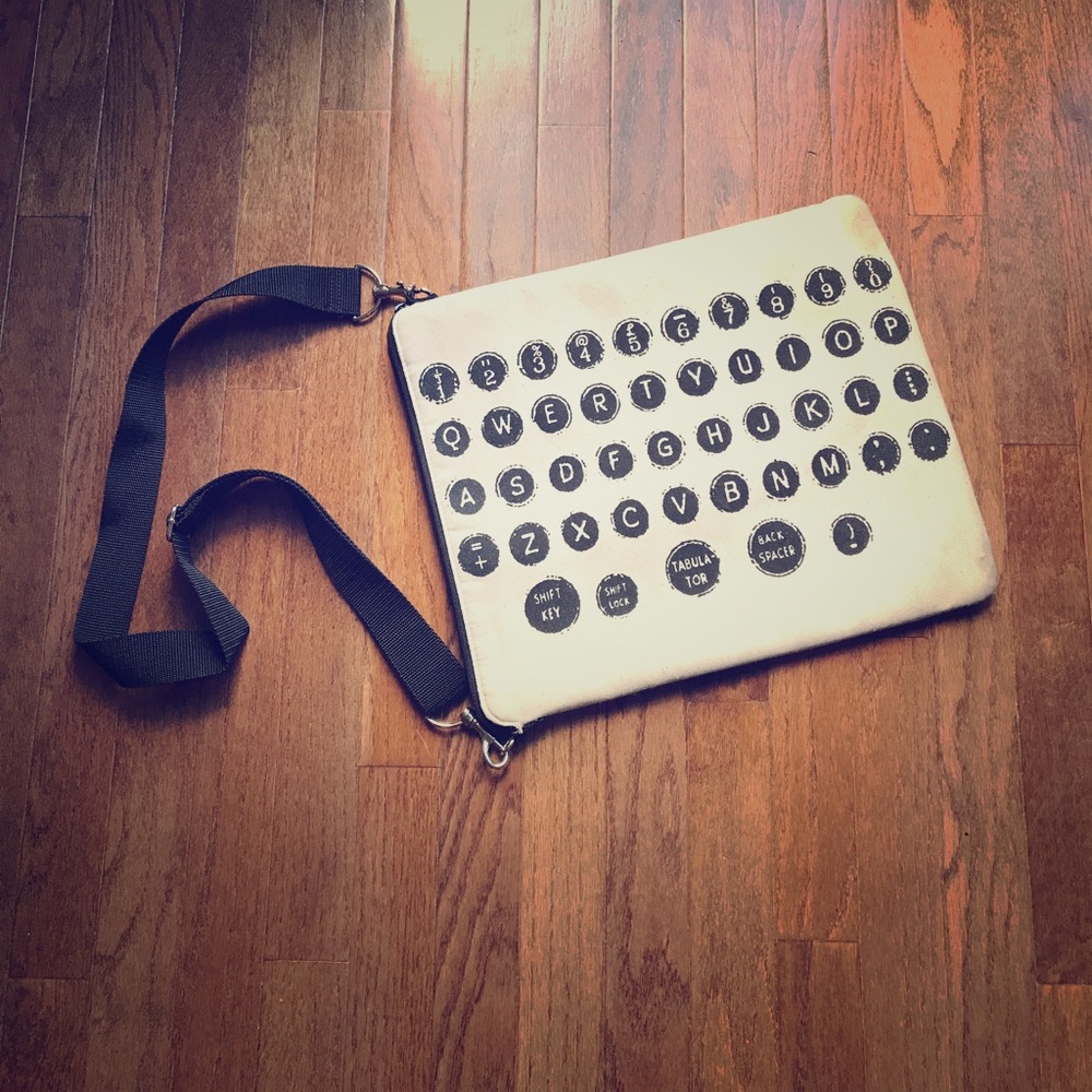 Laptop Case With Strap.