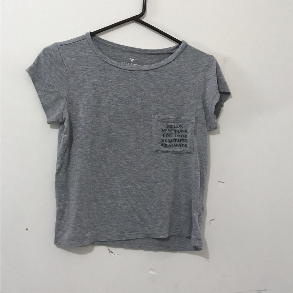 American Eagle Outfitters gray  top . Size Small