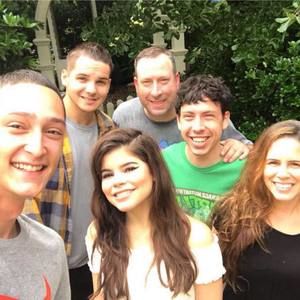 Meet your Posher, Glenda