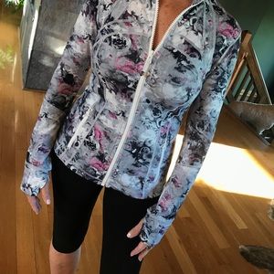 Lululemon define jacket - floral print.