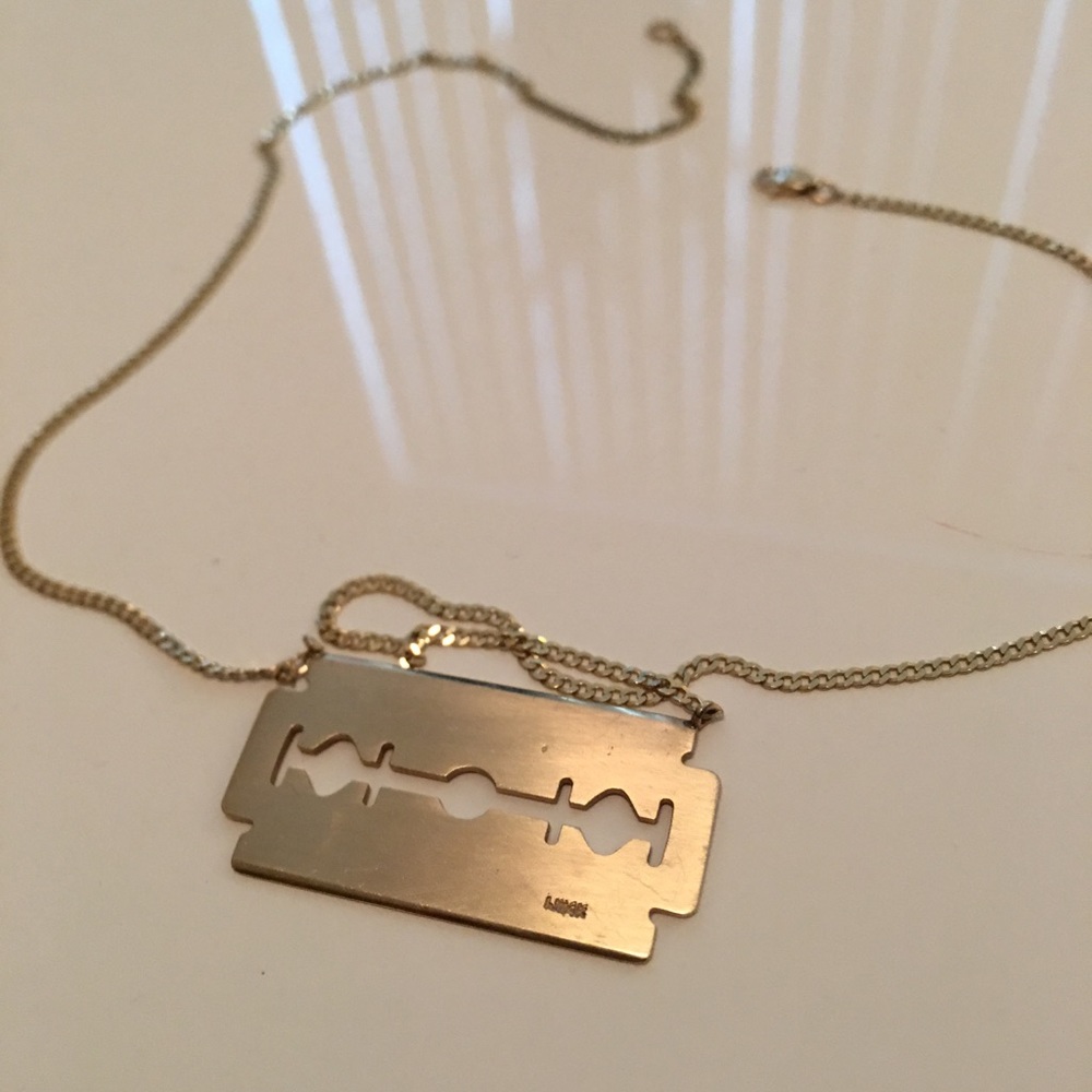 Voodoodown custom Razorblade solid gold plate.