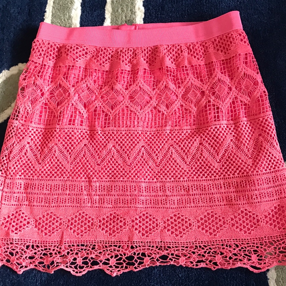 American eagle pink crocheted skirt