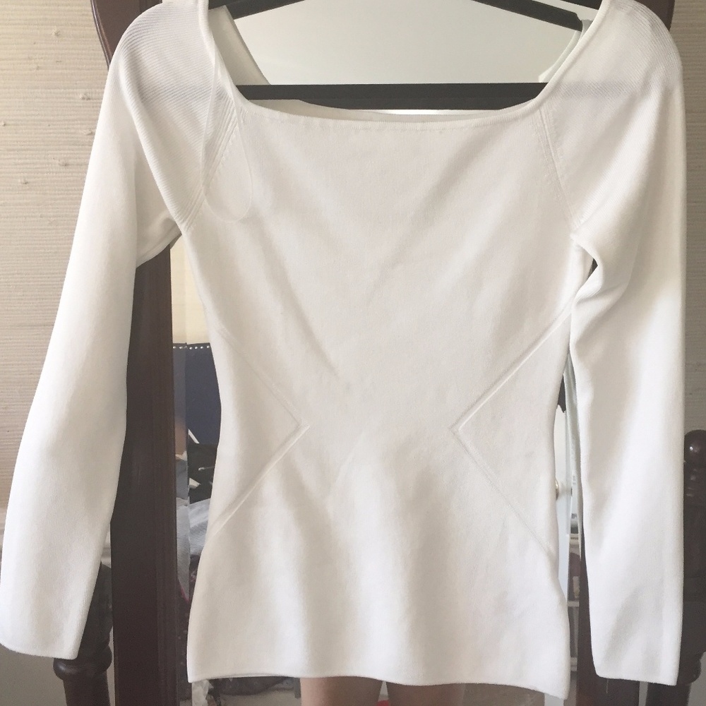 White knit H&M top