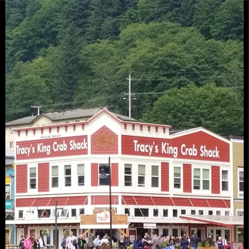 Meet your Posher, Tracy