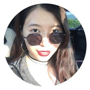 Meet your Posher, Xinyi