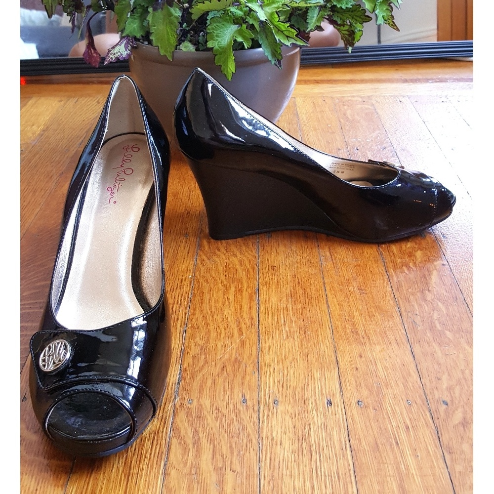 Lilly Pulitzer resort chic wedge